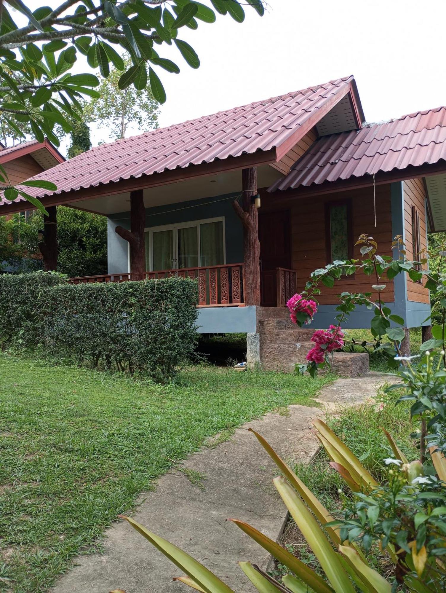 Mookanda Bungalow Ko Yao Noi Buitenkant foto