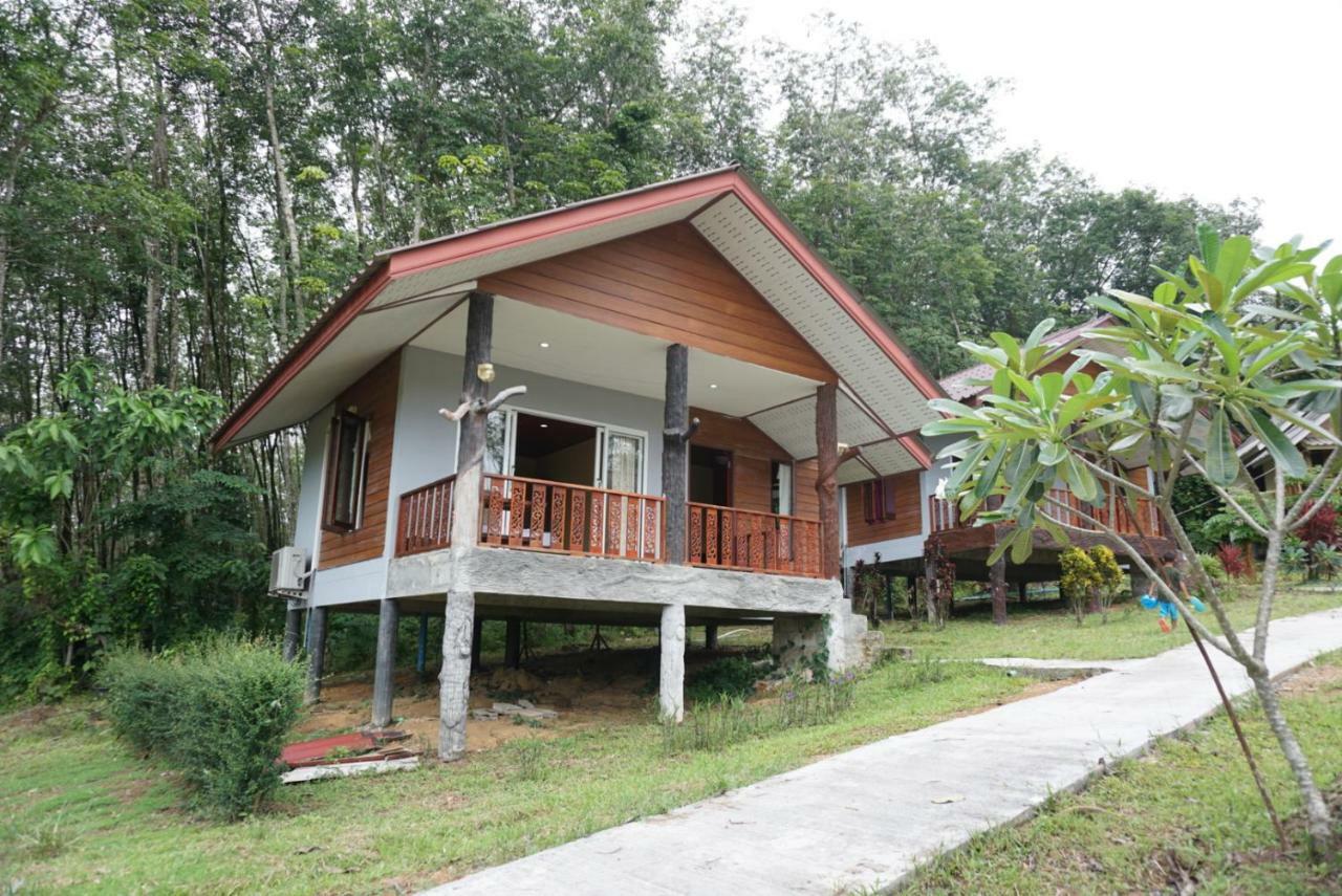 Mookanda Bungalow Ko Yao Noi Buitenkant foto