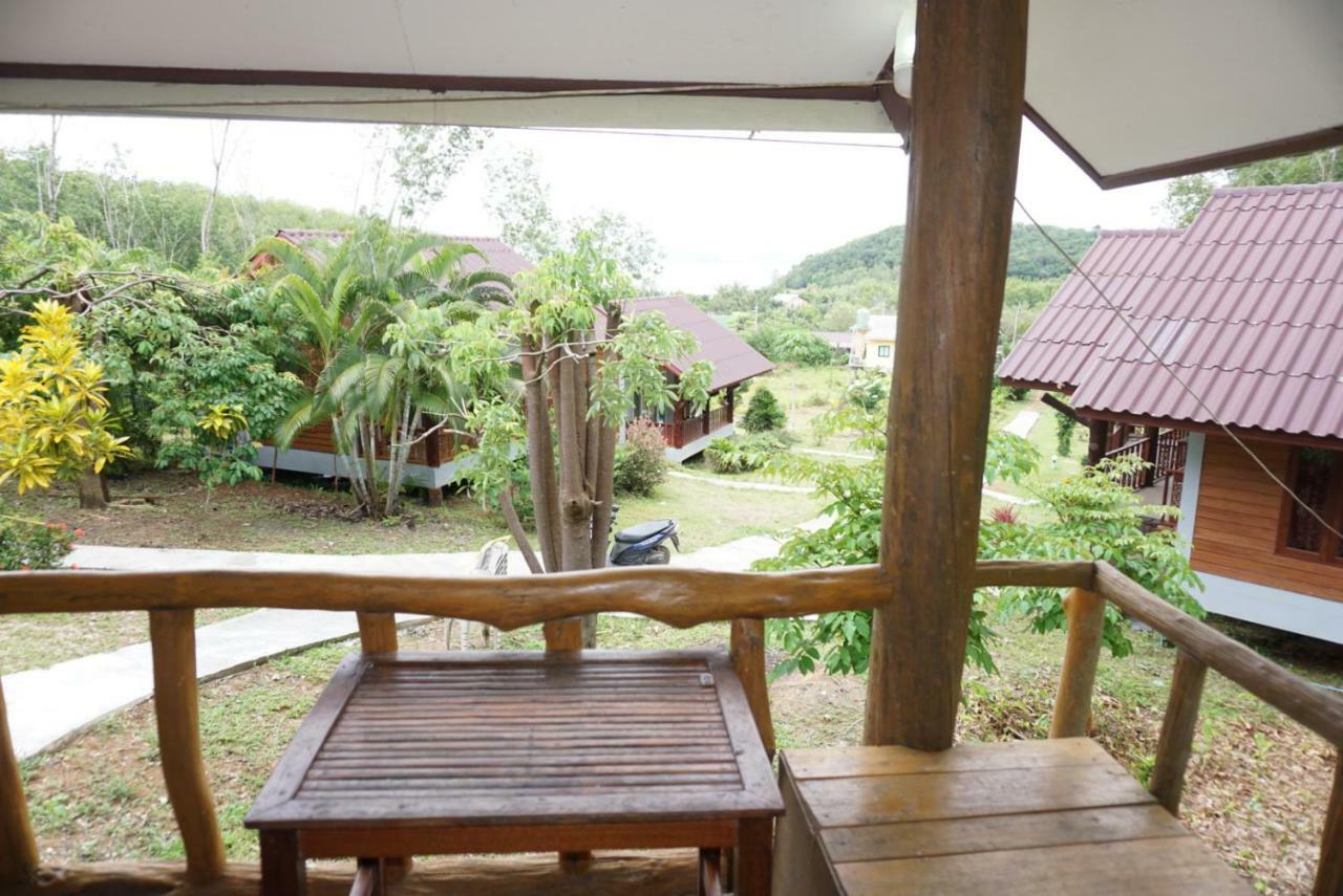 Mookanda Bungalow Ko Yao Noi Buitenkant foto