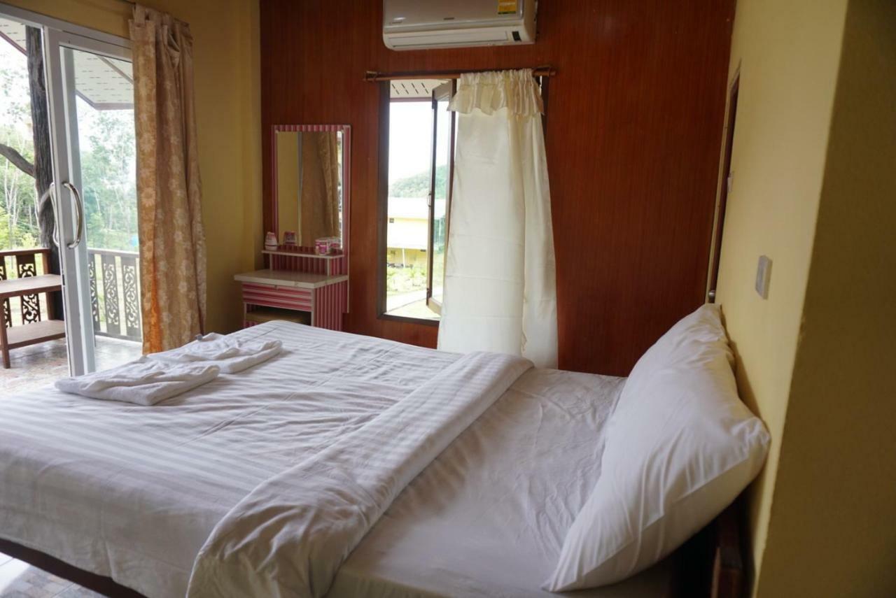 Mookanda Bungalow Ko Yao Noi Buitenkant foto
